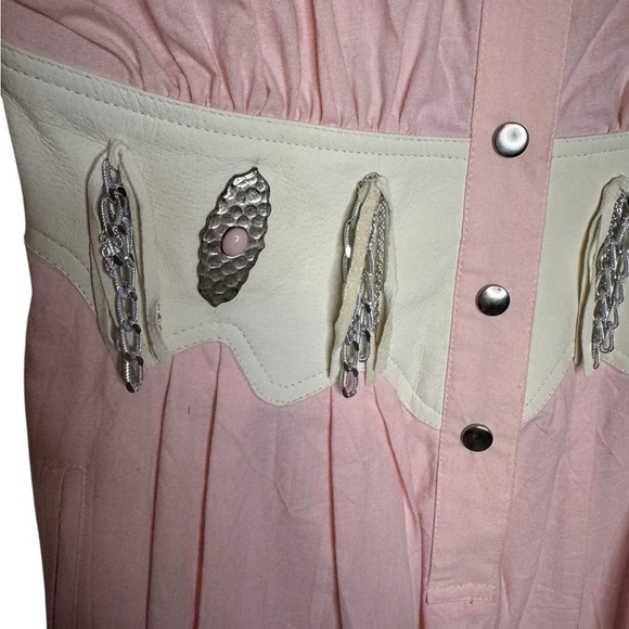 ✨ Vintage Western IIF Pink Embellished Jumpsuit Snap Button Long Sleeve Sz 4 ✨ - Picture 2 of 11